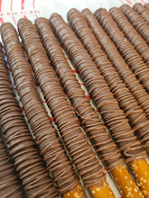 Load image into Gallery viewer, Chocolate covered pretzels