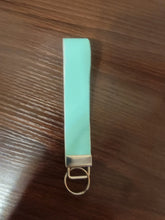 Load image into Gallery viewer, Faux Leather Wristlet