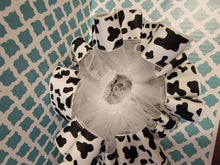 Load image into Gallery viewer, Cow Print Tutu Anklets
