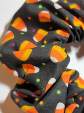 Load image into Gallery viewer, Candy Corn Scrunchie
