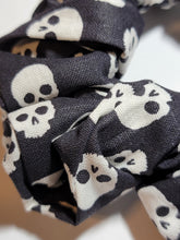 Load image into Gallery viewer, Skull Scrunchie
